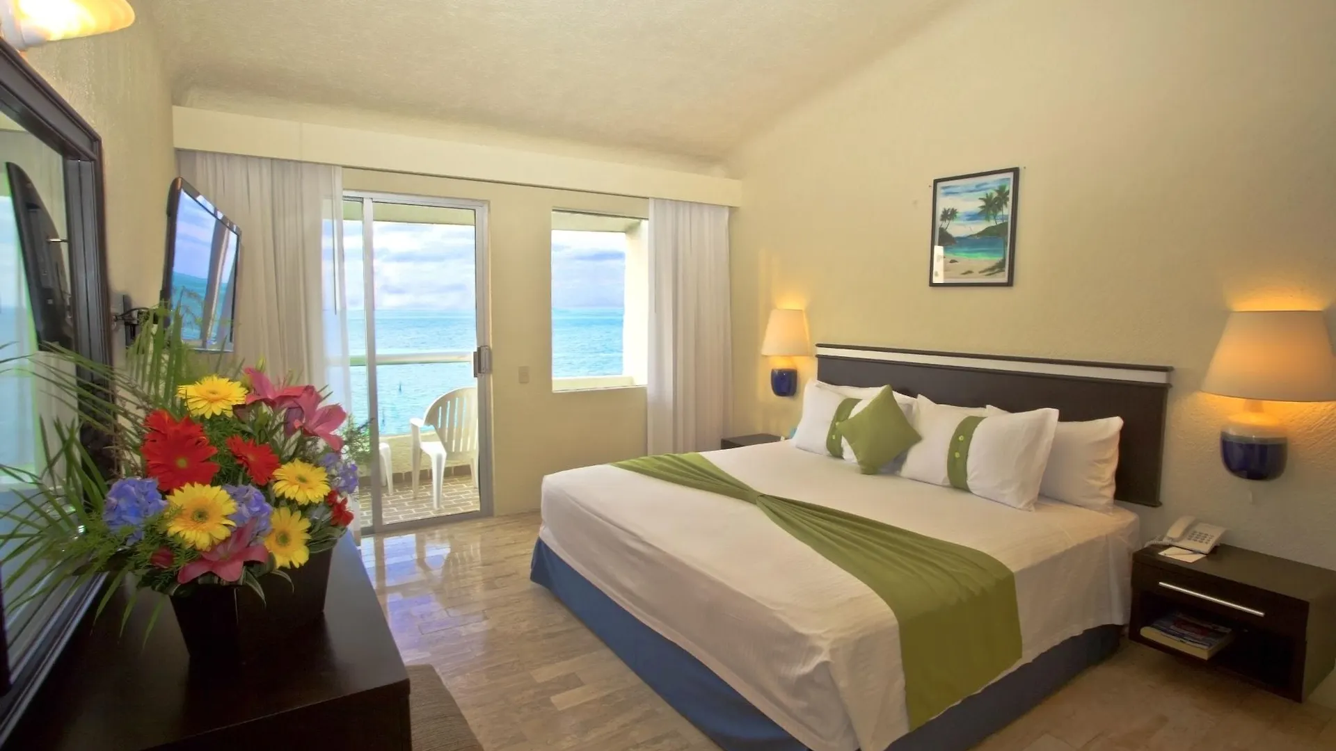 Resort Aquamarina Beach Hotel Cancun