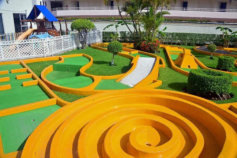 Aquamarina Beach Hotel Cancún Resort