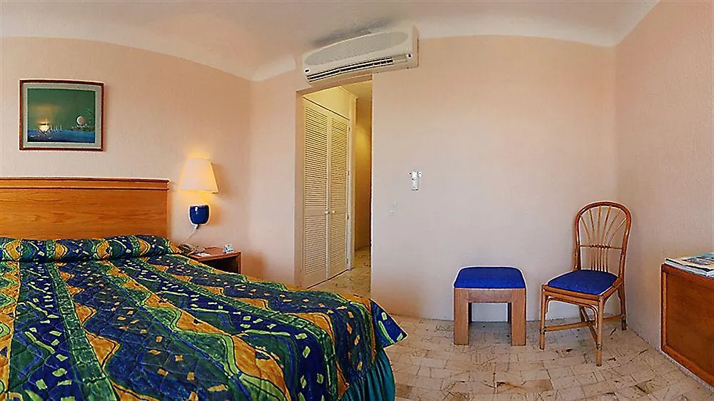 *** Resort Aquamarina Beach Hotel Cancún Mexico