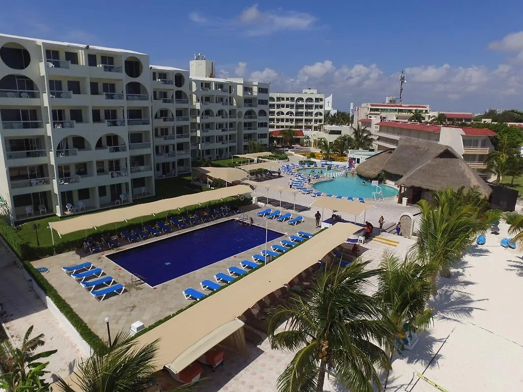 Aquamarina Beach Hotel Cancún Rezort