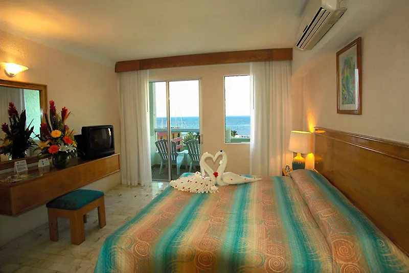 Rezort Aquamarina Beach Hotel Cancún