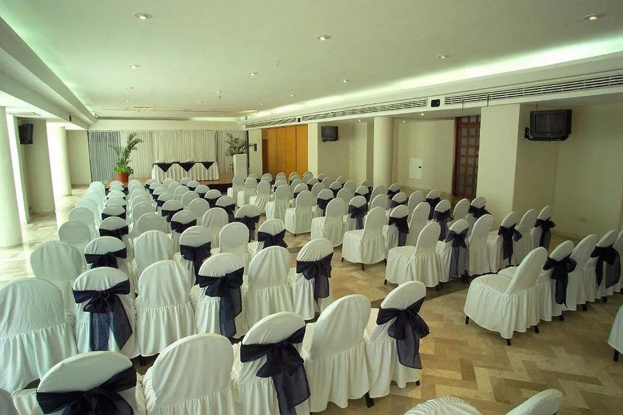 *** Resort Aquamarina Beach Hotel Cancun Mexico